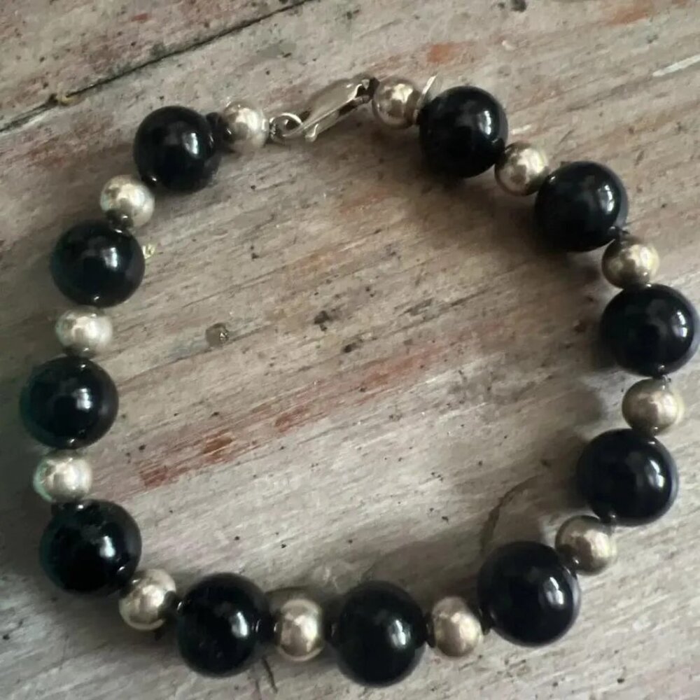 Like New!  Tiffany & Co. Sterling Silver and Black Onyx Beaded Bracelet - 7.5 In